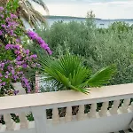 Picolo Paradiso Miljenko Debelic *