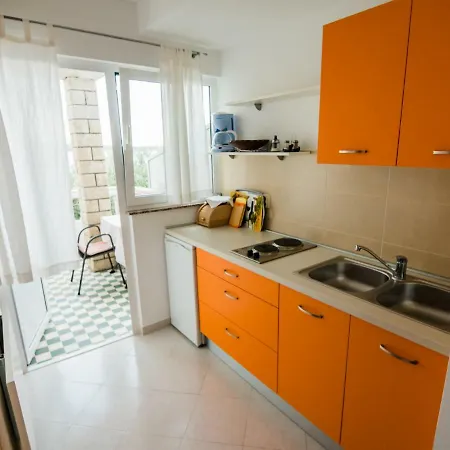 Apartamento Picolo Paradiso Miljenko Debelic Barbat na Rabu