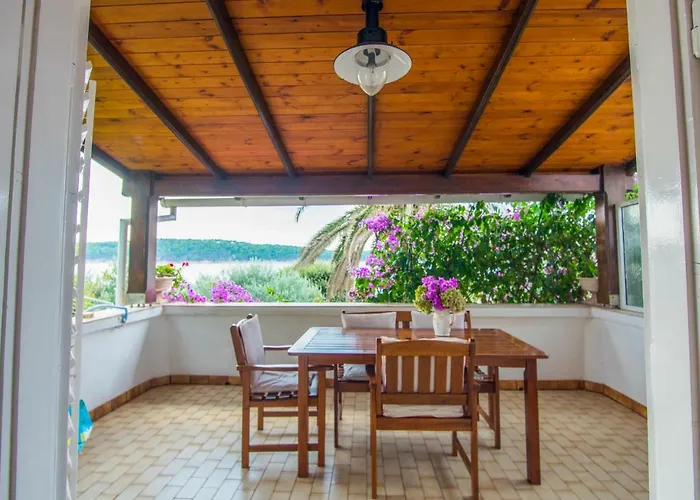 アパート Picolo Paradiso Miljenko Debelic