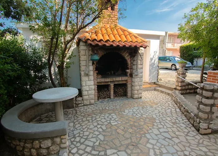 Picolo Paradiso Miljenko Debelic アパート *